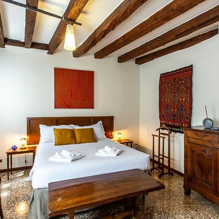 Riva De Biasio Charming Apartment Benátky Exteriér fotografie