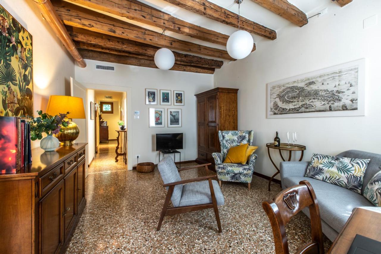 Riva De Biasio Charming Apartment Benátky Exteriér fotografie